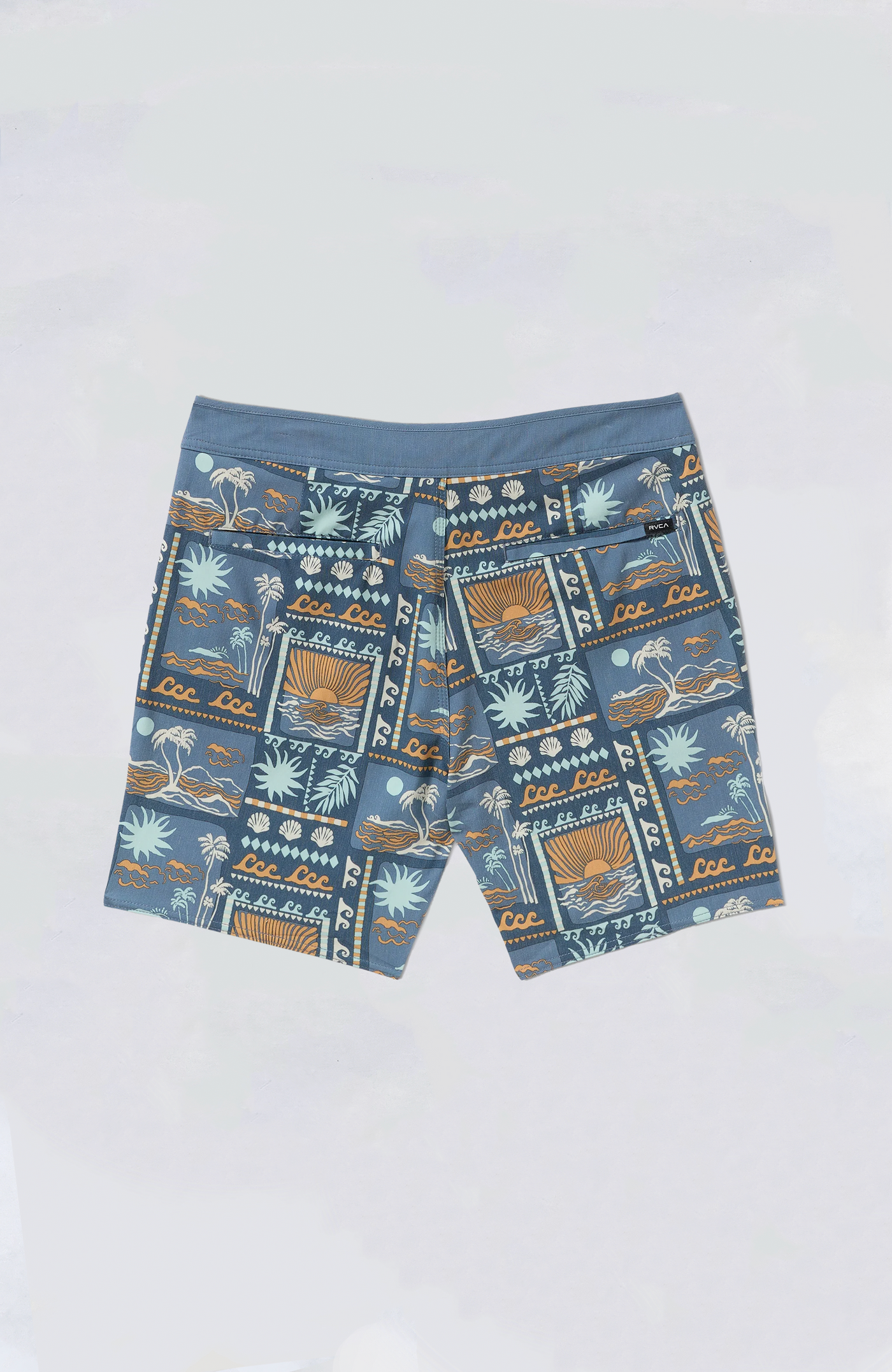 RVCA - Hawaii Sunset Trunk 17