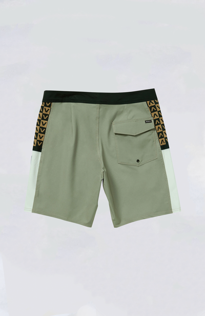 RVCA - Apex 2 Trunk 18