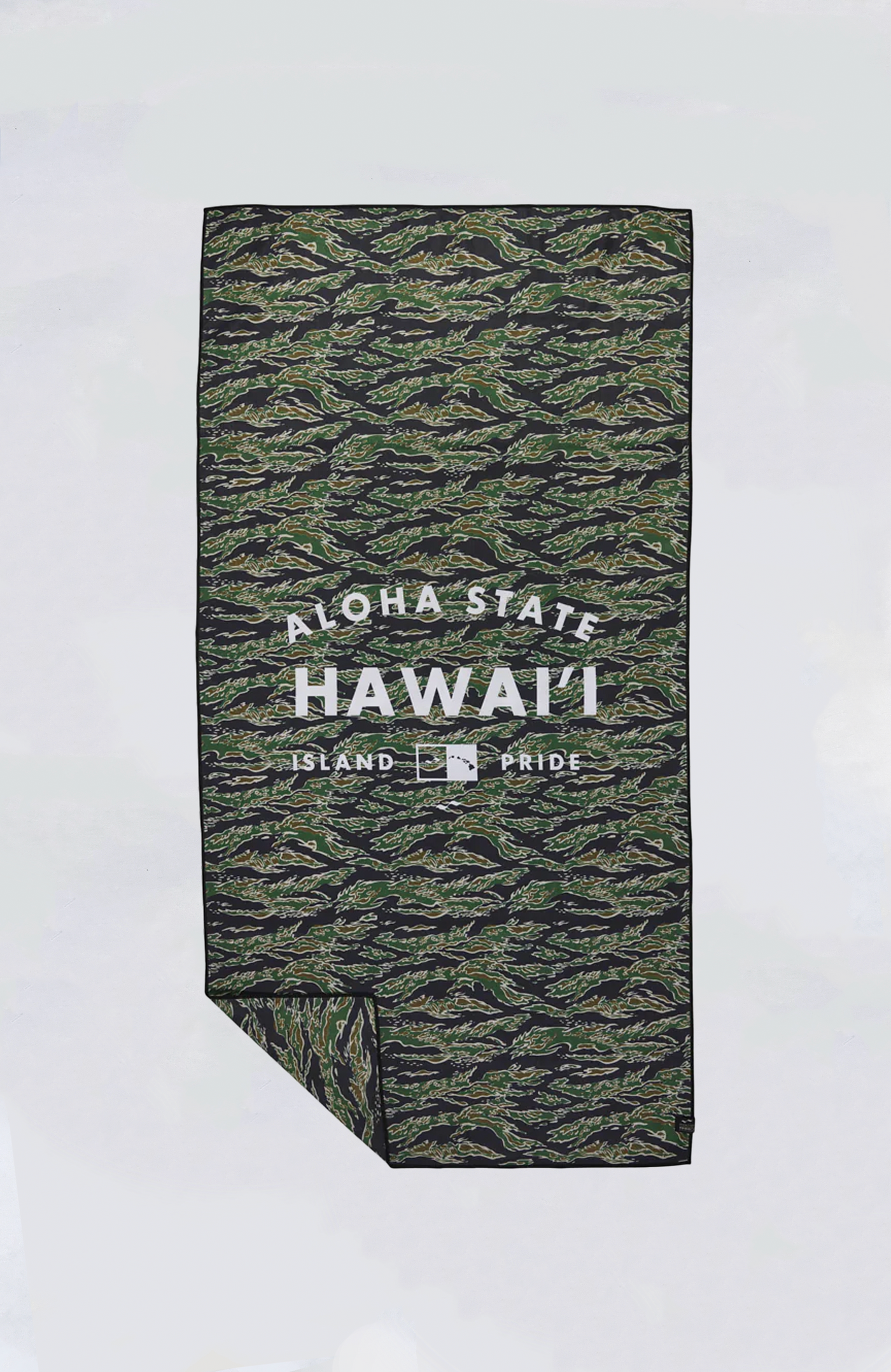 Slowtide - Island Pride Camo Performance Quick-Dry Travel Towel